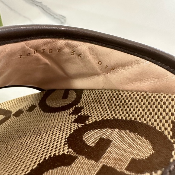 Gucci Jumbo GG Slide Sandals - Picture 5 of 9